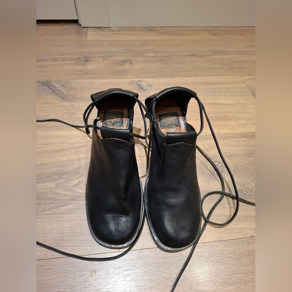 Transit Women's 90's Black Leather "Mary Jane" Lace-up Shoes (Size EU 37.5/US 7) - Picture 5 of 8